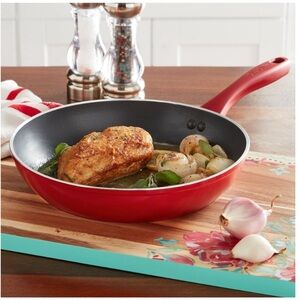 The Pioneer Woman Timeless Beauty Frying Pan